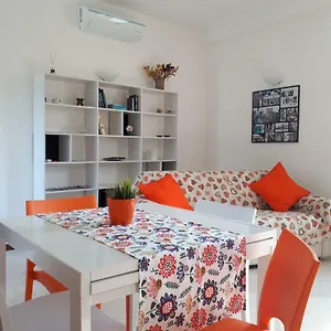 Apartment Con Giardino A Cisano Di, Bardolino